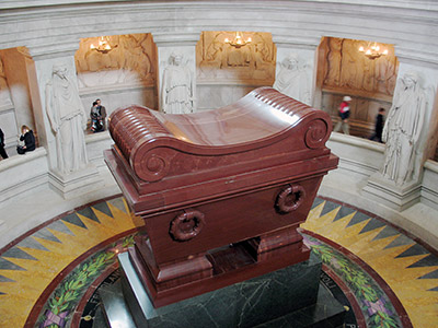 napoleon-tomb-invalides.jpg